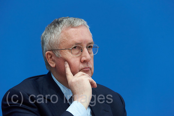 00Y160105D031CARO.JPG