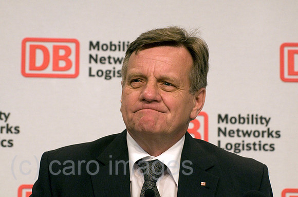EBS0903147CARO.JPG