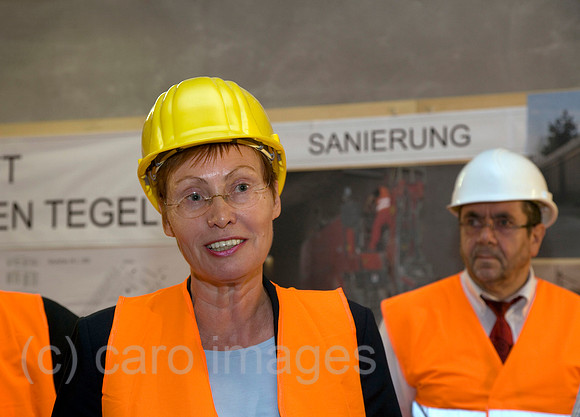 EBS0708193CARO.JPG