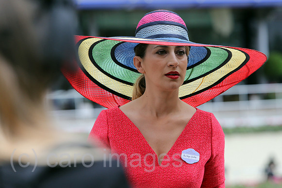 Royal Ascot, Fashion, woman with hat at the racecourse