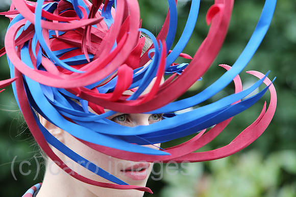 Royal Ascot, Fashion, woman with hat at the racecourse