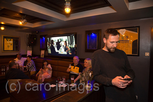 Grossbritannien, Nordirland, Belfast - Irish Pub im Stadtzentrum