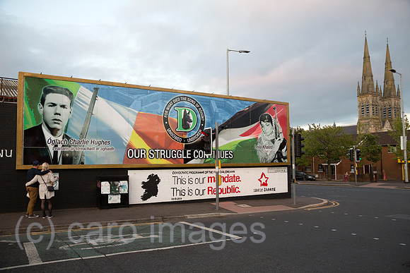 Grossbritannien, Nordirland, Belfast - Politische Wandmalerei, Falls Road, katholisches West Belfast