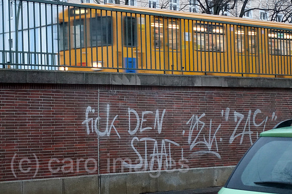 00S180125D200CARO.JPG