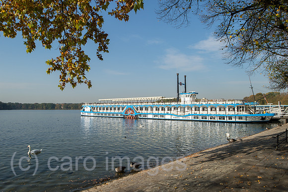 Berlin, Deutschland, die MS Havel Queen auf dem Tegeler See an der Greenwichpromenade