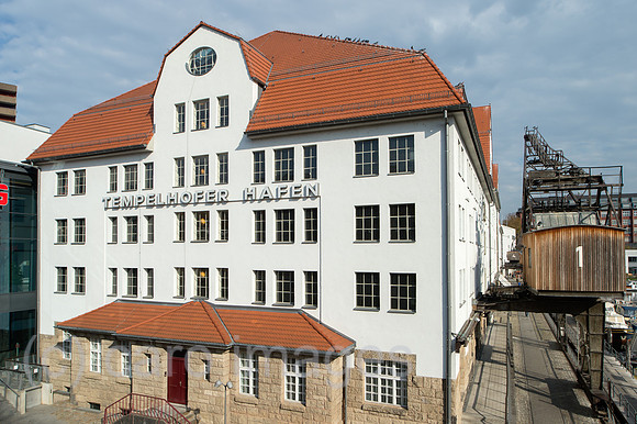 Der Tempelhofer Hafen in Berlin