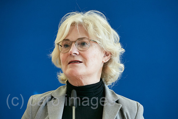 Berlin, Deutschland - Christine Lambrecht, Bundesjustizministerin.