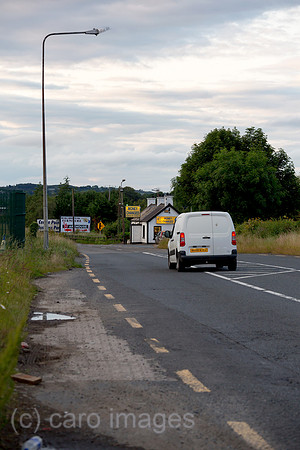 Irland, Dundalk - Irische Grenze: Wechselstube an einer Landtrasse Richtung Belfast