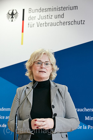 Berlin, Deutschland - Christine Lambrecht, Bundesjustizministerin.