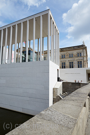Berlin, Deutschland - James-Simon-Galerie auf der Museumsinsel.
