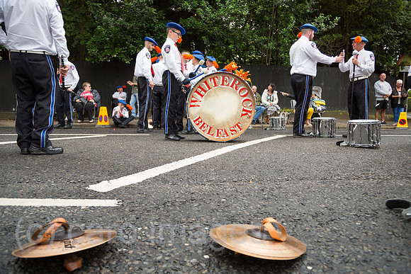 Grossbritannien, Belfast - Musiker am Orangemens Day, protestantischer, politisch aufgeladener jaehrlicher Feiertag zum Gedenken an die Schlacht am Boyne