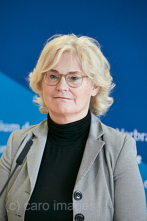 Berlin, Deutschland - Christine Lambrecht, Bundesjustizministerin.