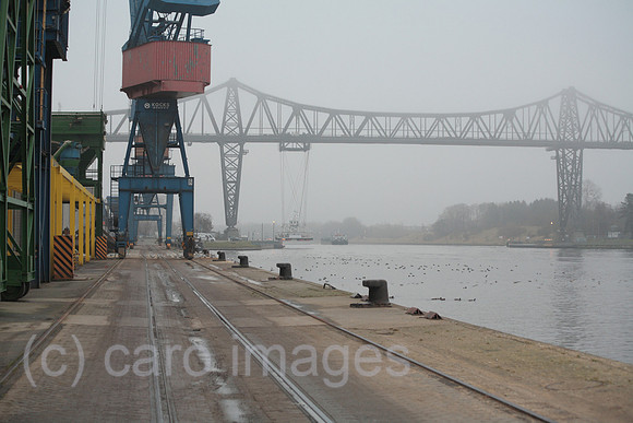 0PR110121D023CARO.JPG