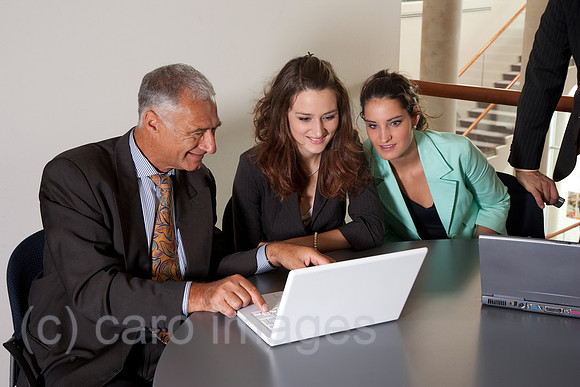 0RA070623D025CARO.JPG