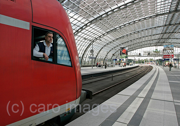 EJH0710007CARO.JPG