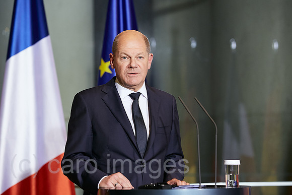 00R221125D073CAROEX.JPG