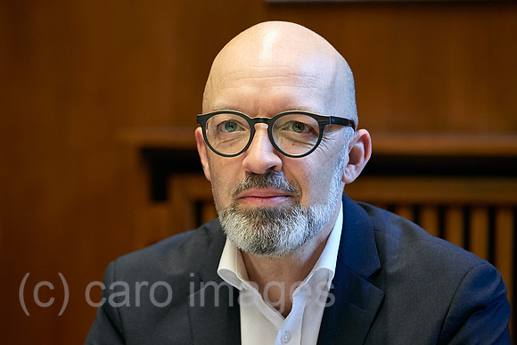 00R221214D076CAROEX.JPG