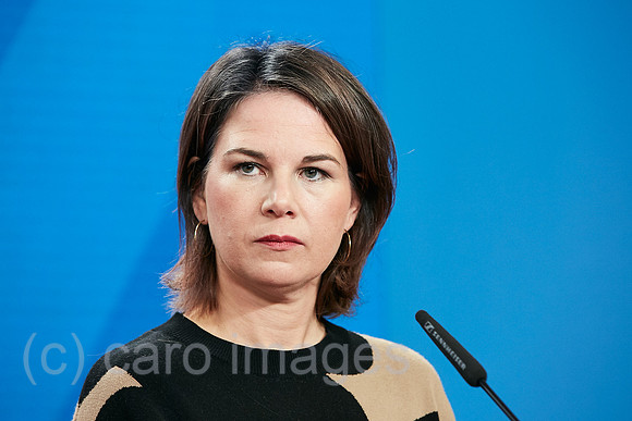 00R221111D014CAROEX.JPG