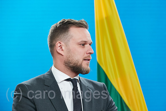 00R221111D039CAROEX.JPG