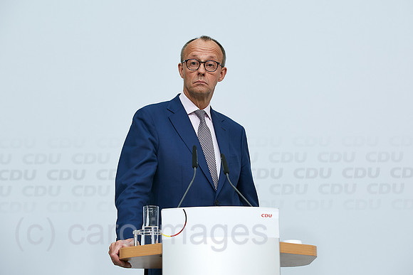 00R221010D094CAROEX.JPG