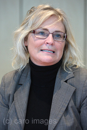 0MK120112D023CARO.JPG
