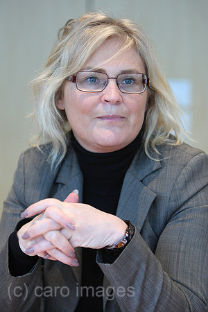 0MK120112D027CARO.JPG