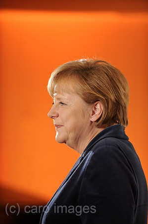 0MW110117D004CARO.JPG