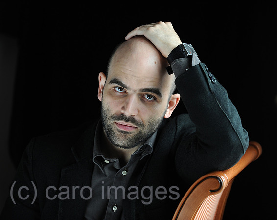 0MW101022D004CARO.JPG