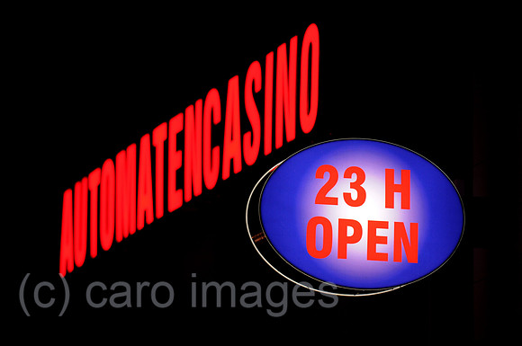 0MW101113D008CARO.JPG