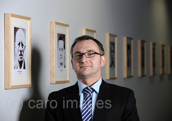 0MW110216D006CARO.JPG