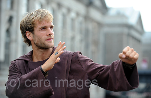 0MW100713D007CARO.JPG
