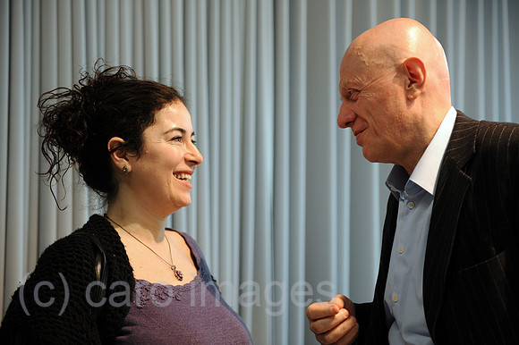 0MW110207D017CARO.JPG