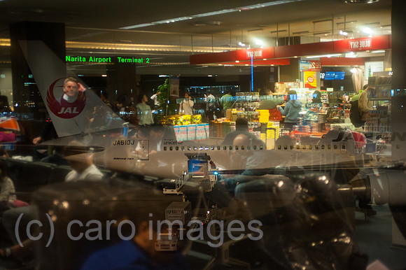 Tokio, Japan, Passagiermaschine der Japan Airlines am Flughafen Narita