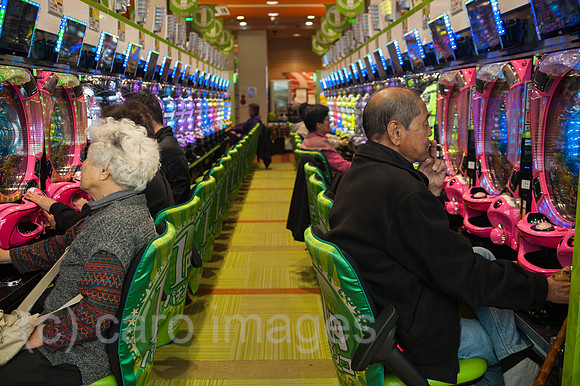Kyoto, Japan, Pachinko Spielhalle