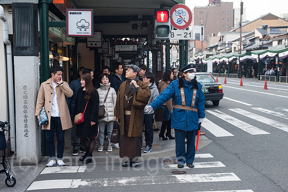 Kyoto, Japan, Verkehrsaufseher in Kyoto
