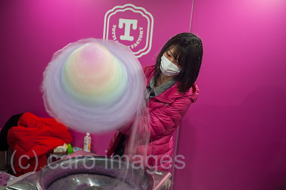 Tokio, Japan, Bunte Zuckerwatte