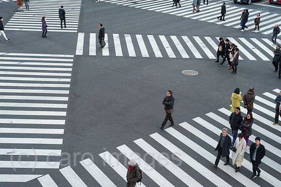 Tokio, Japan, Fussgaengerkreuzung in Ginza