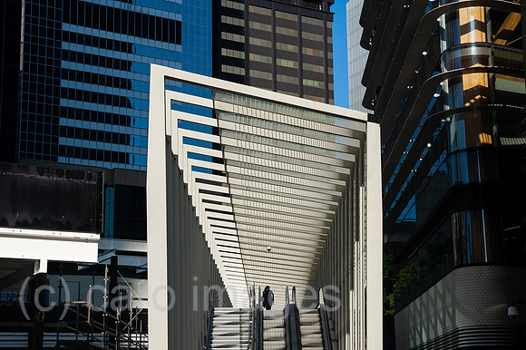 Sydney, Australien, Strassenszene im Geschaeftsviertel in Barangaroo South