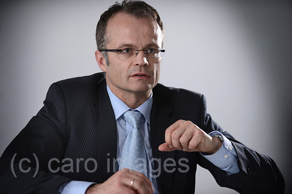 0MW121213D009CARO.JPG