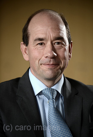 0MW121107D005CARO.JPG