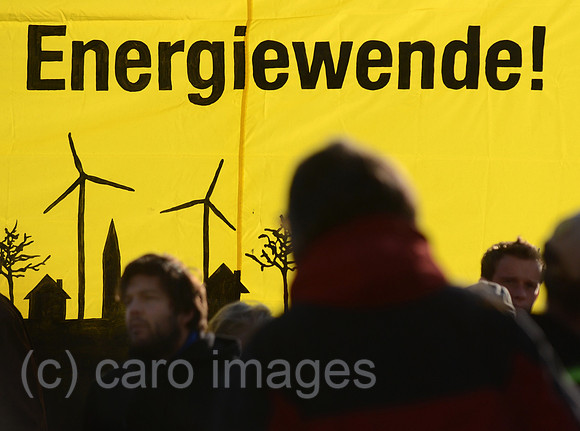 0MW121031D005CARO.JPG