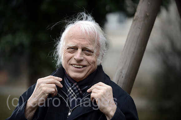 0MW130131D005CARO.JPG