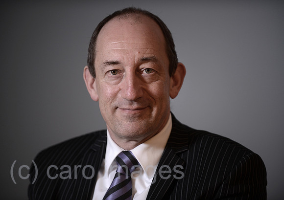 0MW130304D001CARO.JPG
