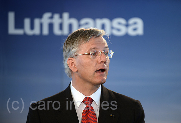 0MW120522D006CARO.JPG