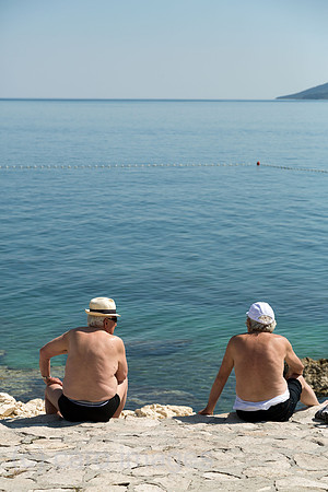 00A160521D192CAROEX.JPG