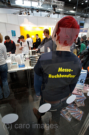 0TK100318D037CARO.JPG