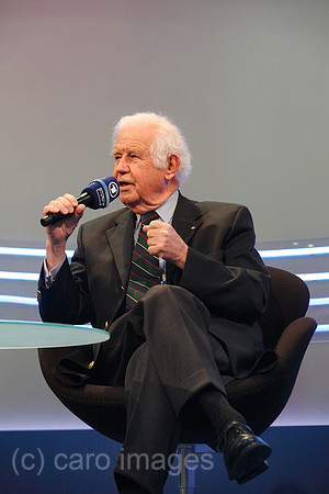 0TK110317D075CARO.JPG