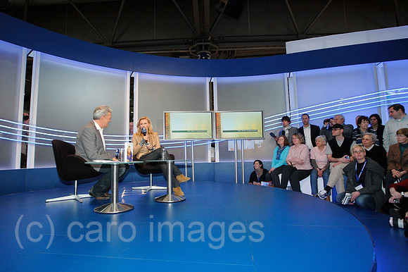 0TK110318D006CARO.JPG
