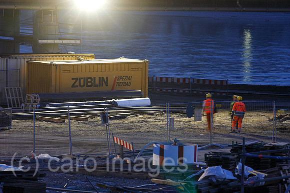 0TK100324D105CARO.JPG