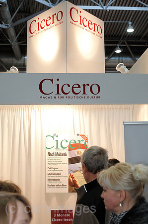 0TK110319D086CARO.JPG